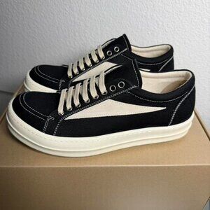 Rick Owens Women's Black and Navy Trainers